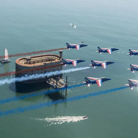 Apartamento A -15min à Vélo Du Vieux Port La Rochelle 2 *